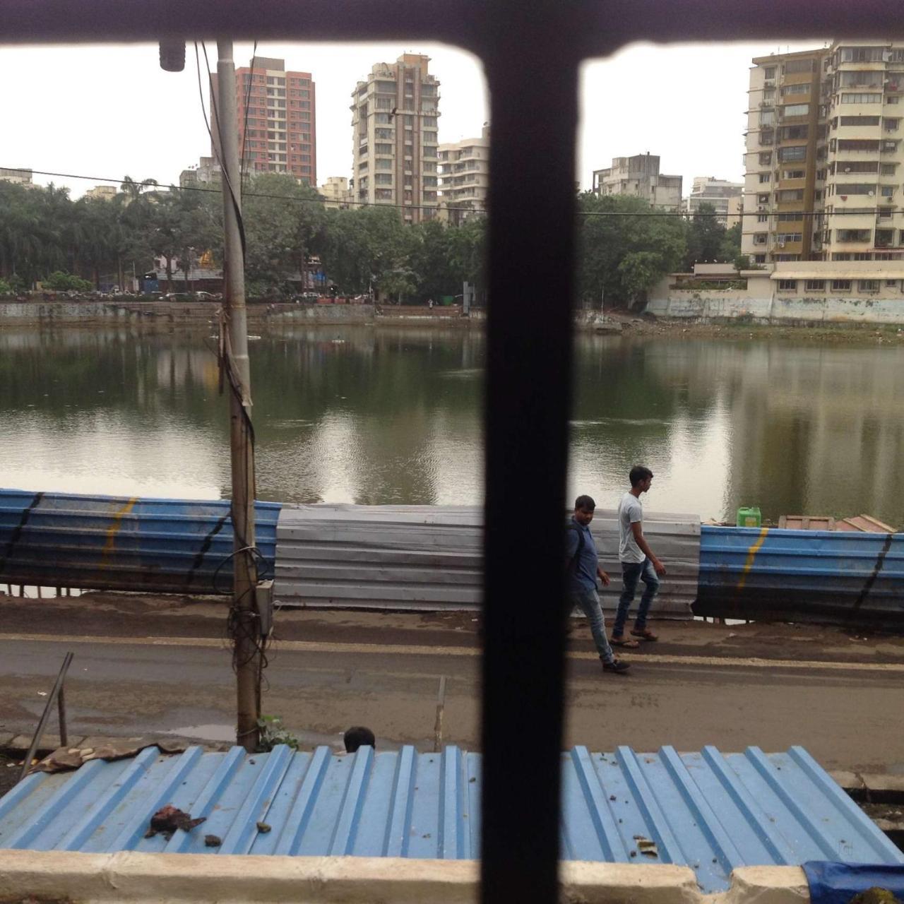 Bandra Dormitory Only For Indian Мумбай Екстериор снимка